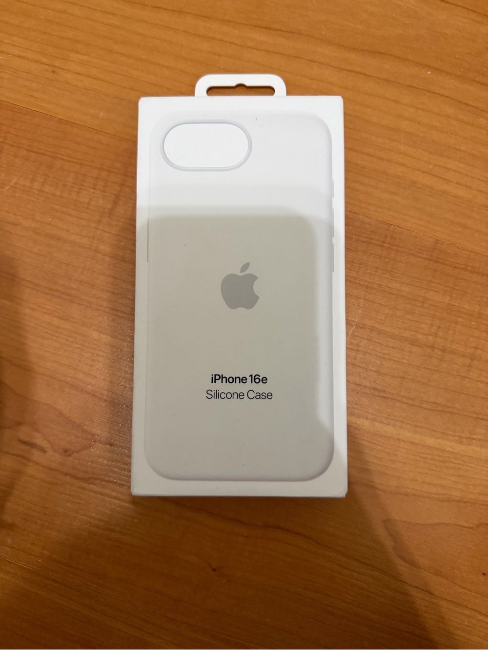 Apple iPhone 16e Silicone Case - Soft White